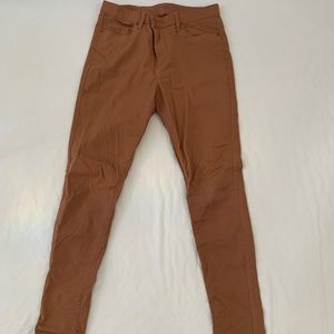 Uniqlo EZY Skinny Jeans